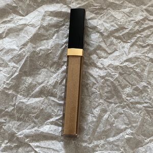 Chanel Rouge Coco Gloss 712